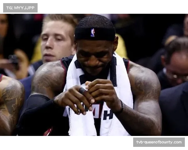 达拉斯飞翼在扩军选秀中损失路易莎·盖塞尔索德和海莉·琼斯，两人均被波特兰火焰选走